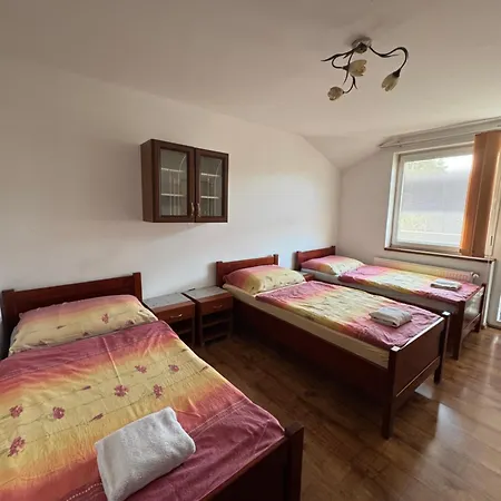 Appartement Privat 303 *